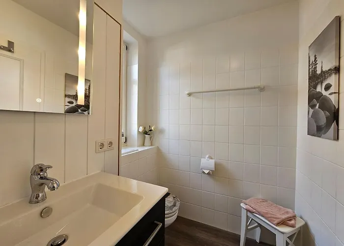 Rittersporn, Whg 2 *